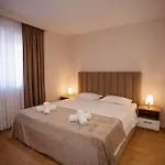 Апартаменты Center *