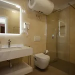 דירה Center שקודר