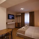Center שקודר