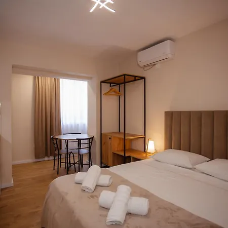 דירה Center שקודר